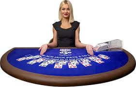 Perbandingan antarmuka aplikasi alto togel native Android dan akses browser iOS side-by-side