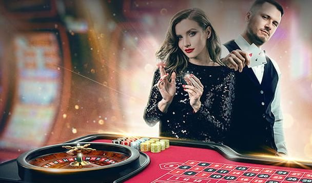 Meja Casino Hold'em live di alto togel dengan dealer profesional